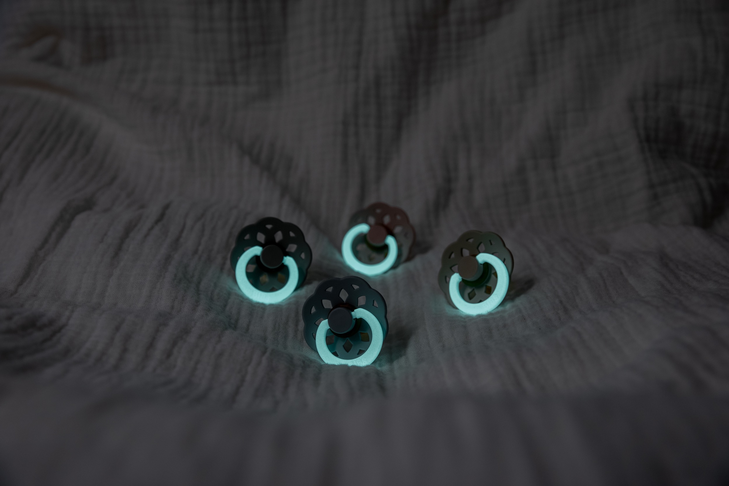 BIBS Boheme GLOW helendavad latekslutid 2-pakk 0-6 kuud