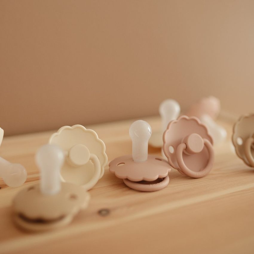 FRIGG Daisy silikoonlutt 2-pakk 0-6 kuud