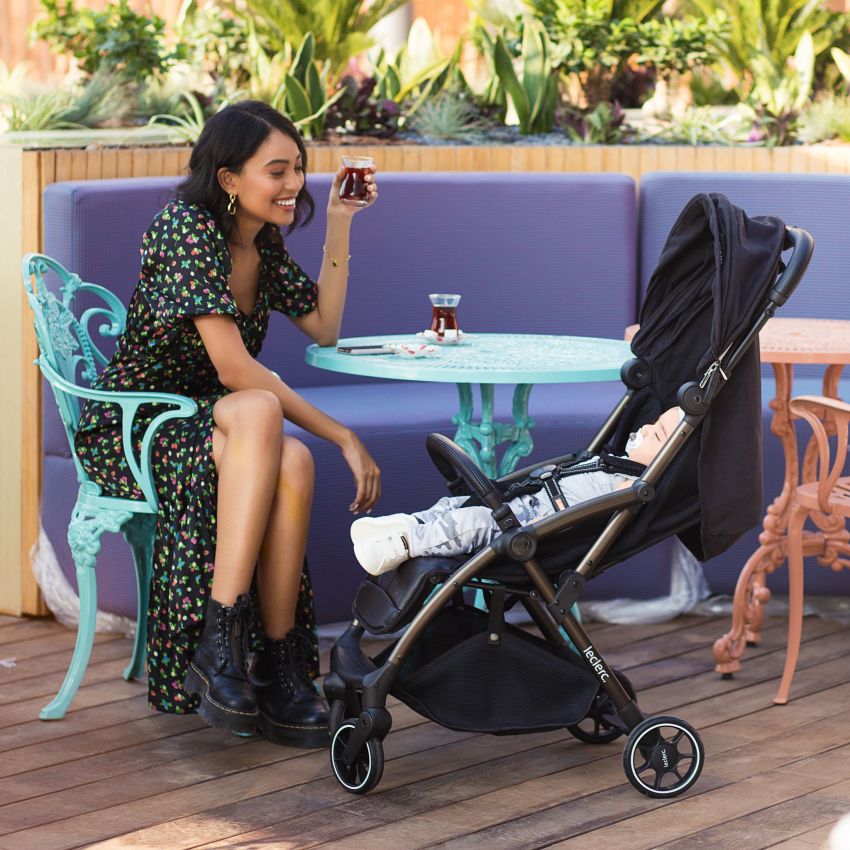 Leclerc Hexagon jalutuskäru