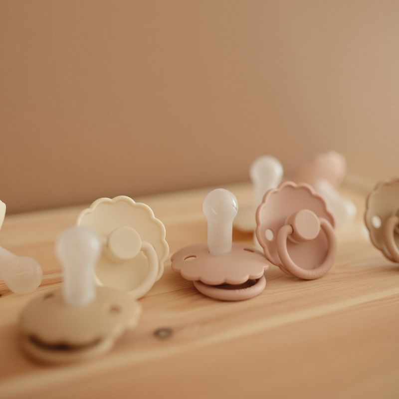 FRIGG Daisy silikoonlutt 2-pakk 0-6 kuud